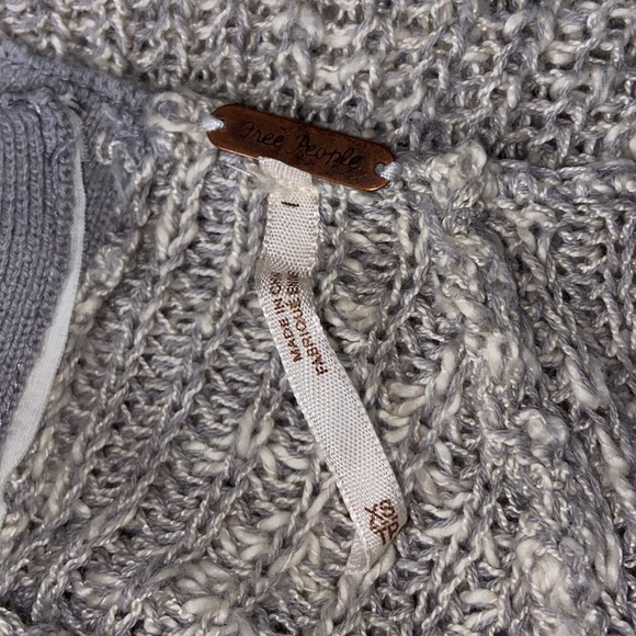 Free People tunic pocket sweater XS - Picture 3 of 4